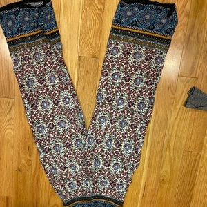 Another super fun hippie floral float pant size XS
